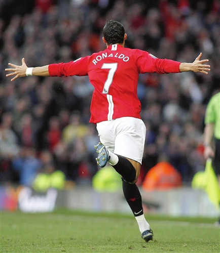 他总能在关 他总能在关